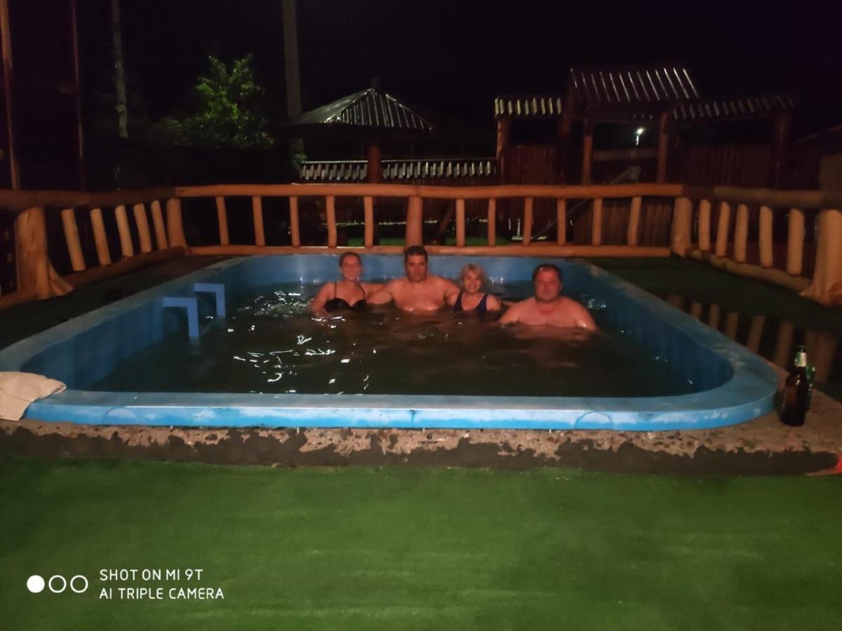 מלון Ocna Şugatag Casa Marinca מראה חיצוני תמונה